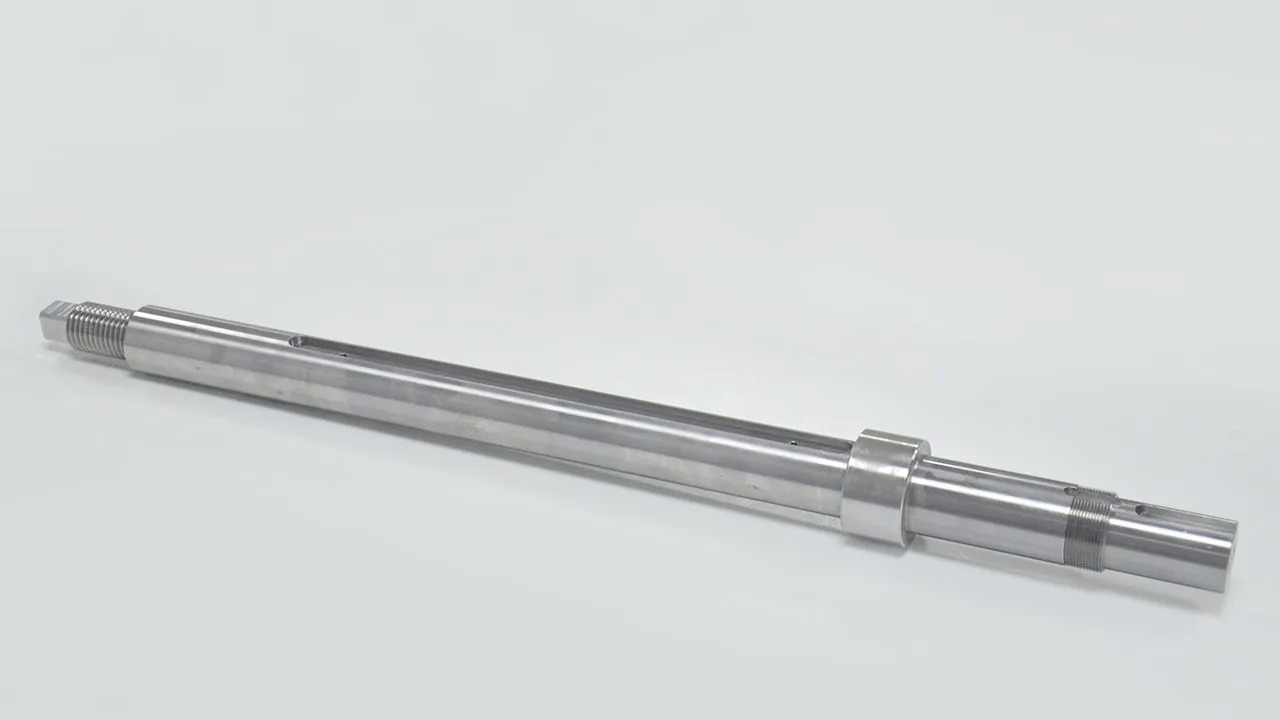 CNC обрабатывая часть